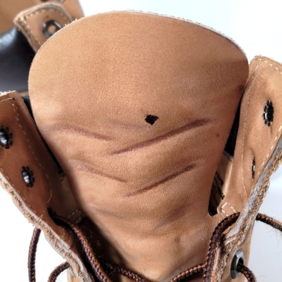 Timberland 6" Premium Leather Waterproof Boots Men's 6M Women's 7.5 US - Picture 11 of 12